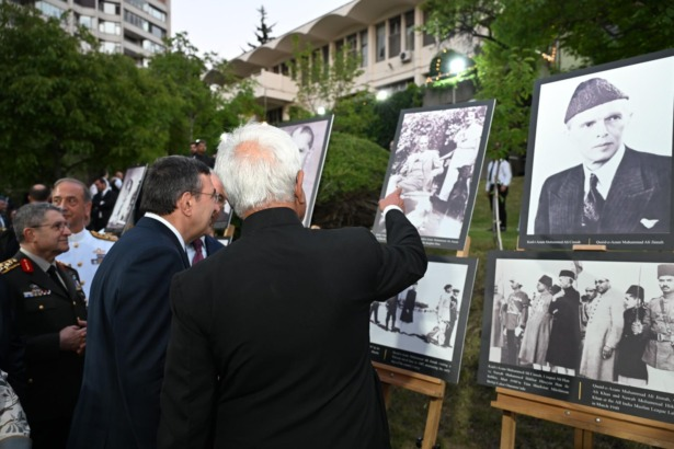 Pakistan’ın Bağımsızlık Günü Kutlaması