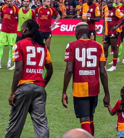 RAFAEL LEAO GELDİ VE BOMBA GİBİ GİRDİ 🔥💛❤️